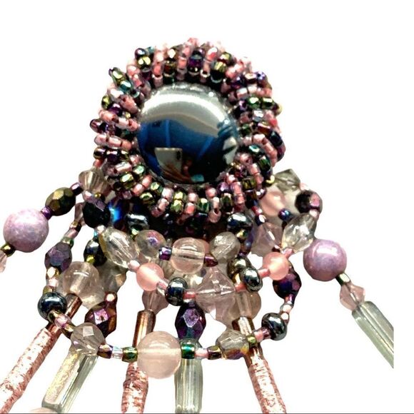 Hand beaded hematite-pink -opalescent artisan fiber wrapped chandelier earrings - Picture 3 of 11